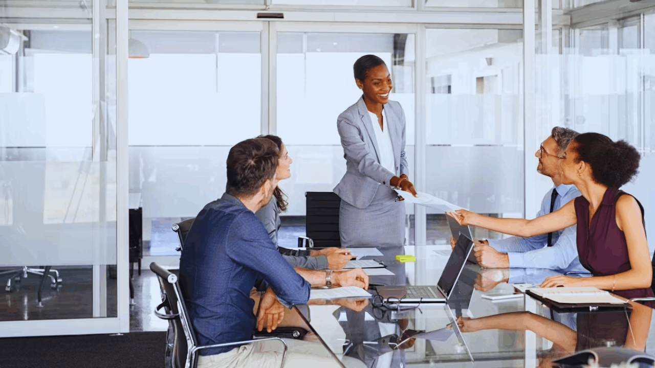 Consejos Profesionales de TI: Tu Camino hacia Oportunidades Tecnológicas en Línea