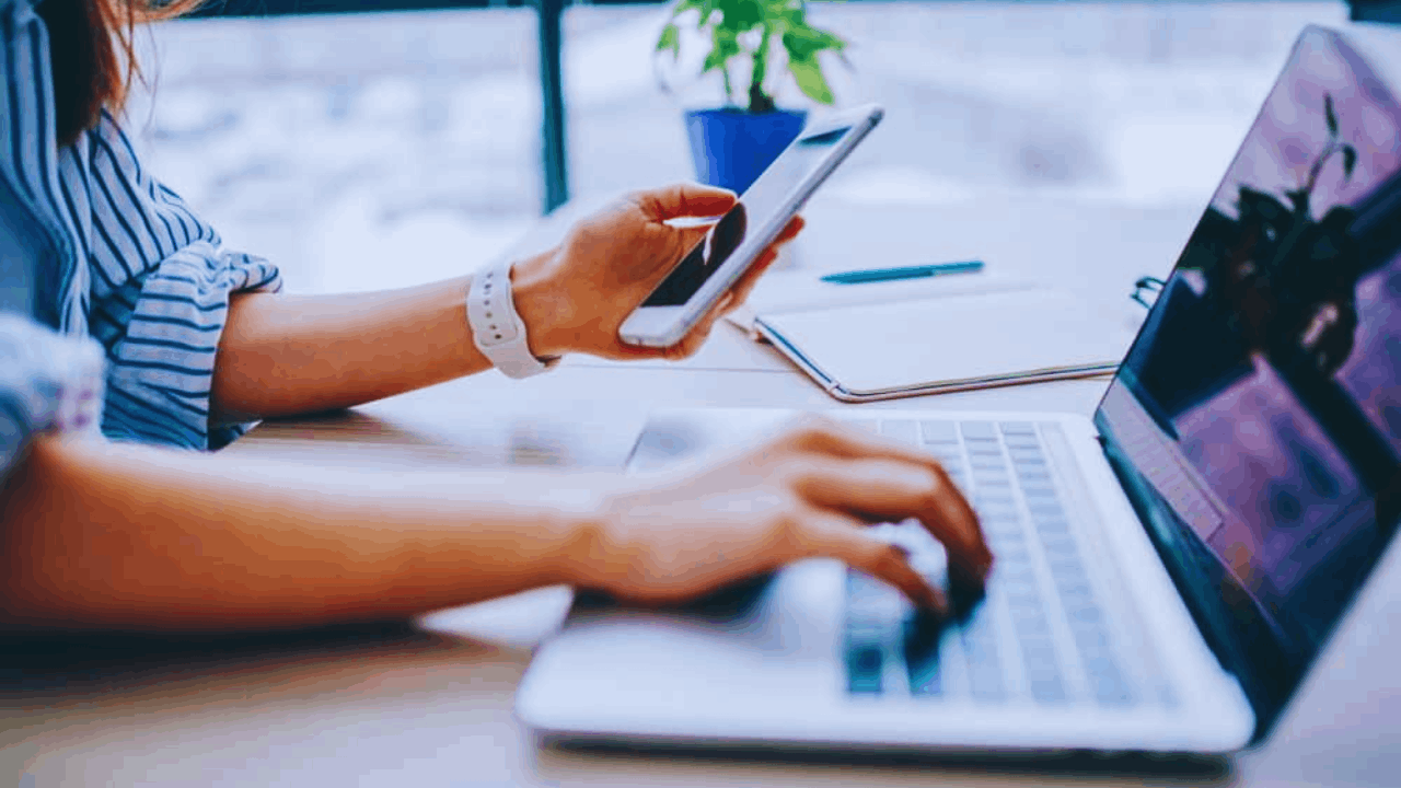 Cómo Iniciar una Carrera en Redes Sociales: Encuentra el Trabajo Ideal