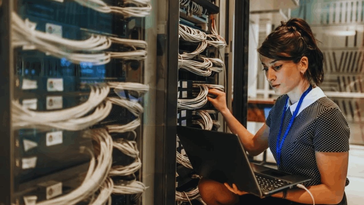 Consejos Profesionales de TI: Tu Camino hacia Oportunidades Tecnológicas en Línea
